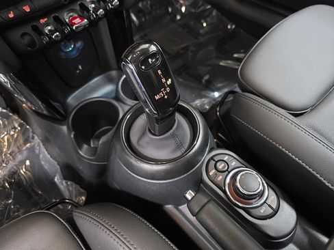 Certified 2024 MINI Cooper S FWD image 22