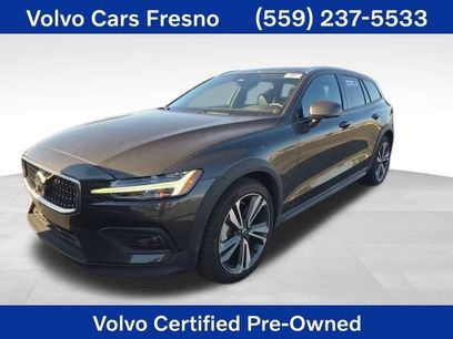 Used 2025 Volvo V60 B5 Cross Country Plus