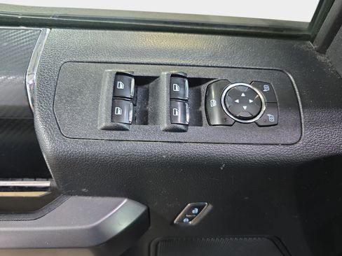 Used 2020 Ford F150 XLT w/ Equipment Group 302A Luxury AWD/4WD image 25
