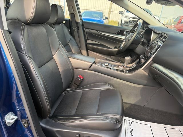 Used 2023 Nissan Maxima SL FWD image 30
