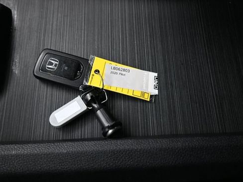 Used 2020 Honda Pilot Elite image 9