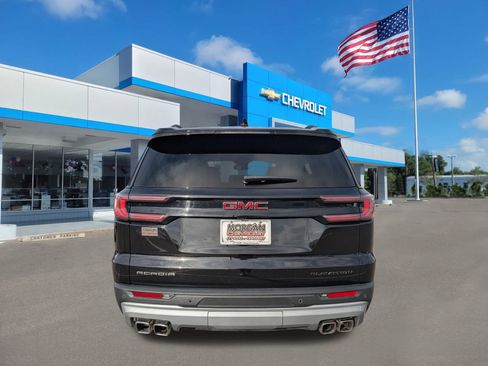 Used 2024 GMC Acadia Elevation image 5