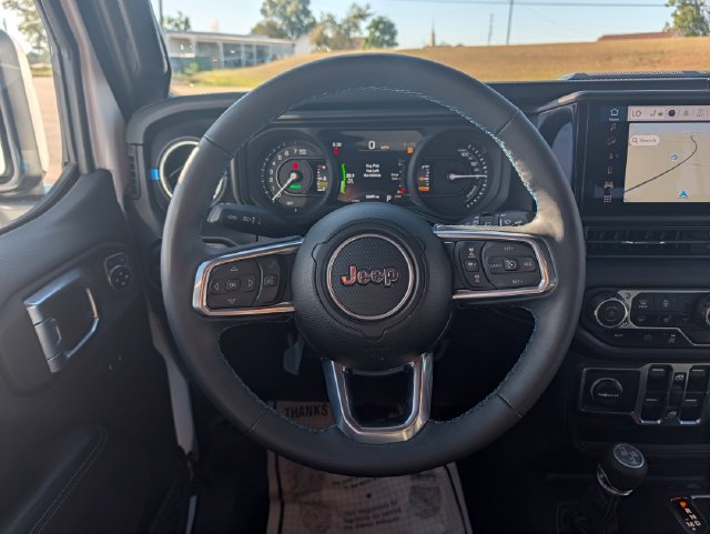 Used 2024 Jeep Wrangler High Altitude AWD/4WD image 14