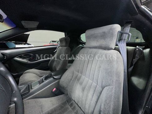 Used 1996 Pontiac Firebird Formula image 38