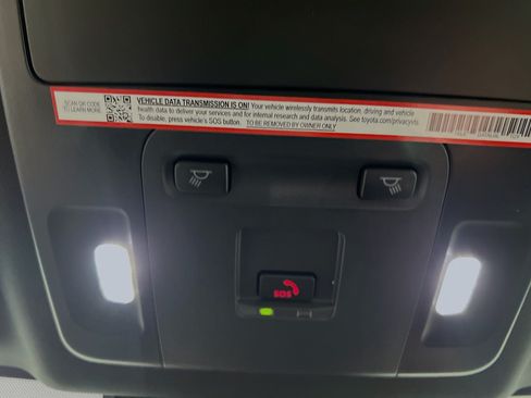 Used 2025 Toyota Camry SE w/ Multimedia Upgrade Package FWD image 21