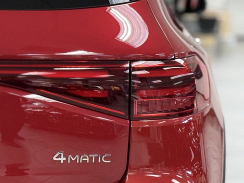 New 2024 Mercedes-Benz EQB 300 300 image 10