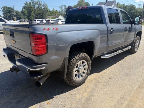 Used 2016 Chevrolet Silverado 3500 LT w/ LT Convenience Package AWD/4WD image 6