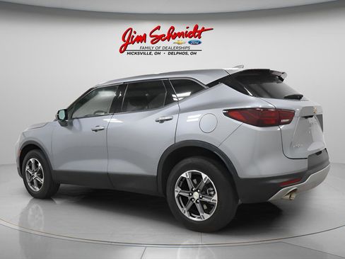 Used 2025 Chevrolet Blazer LT image 4