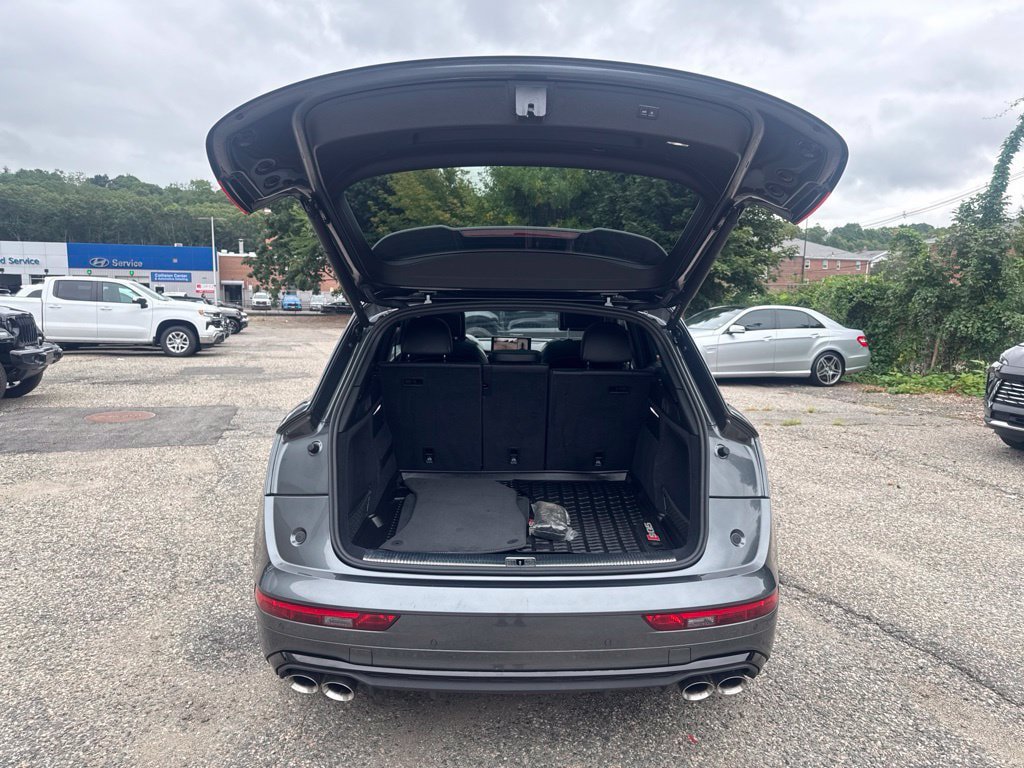 Used 2023 Audi SQ5 Premium Plus w/ Premium Plus Package AWD/4WD image 6