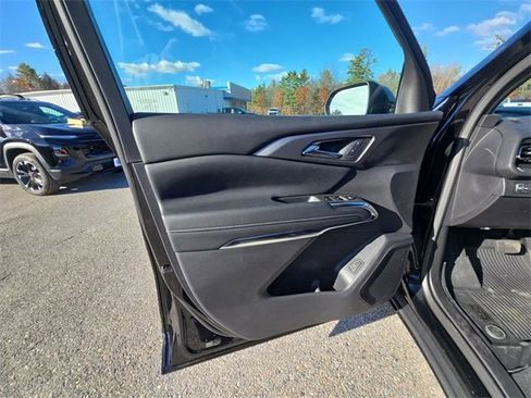 New 2026 Chevrolet Traverse LT w/ Driver Confidence Package image 23