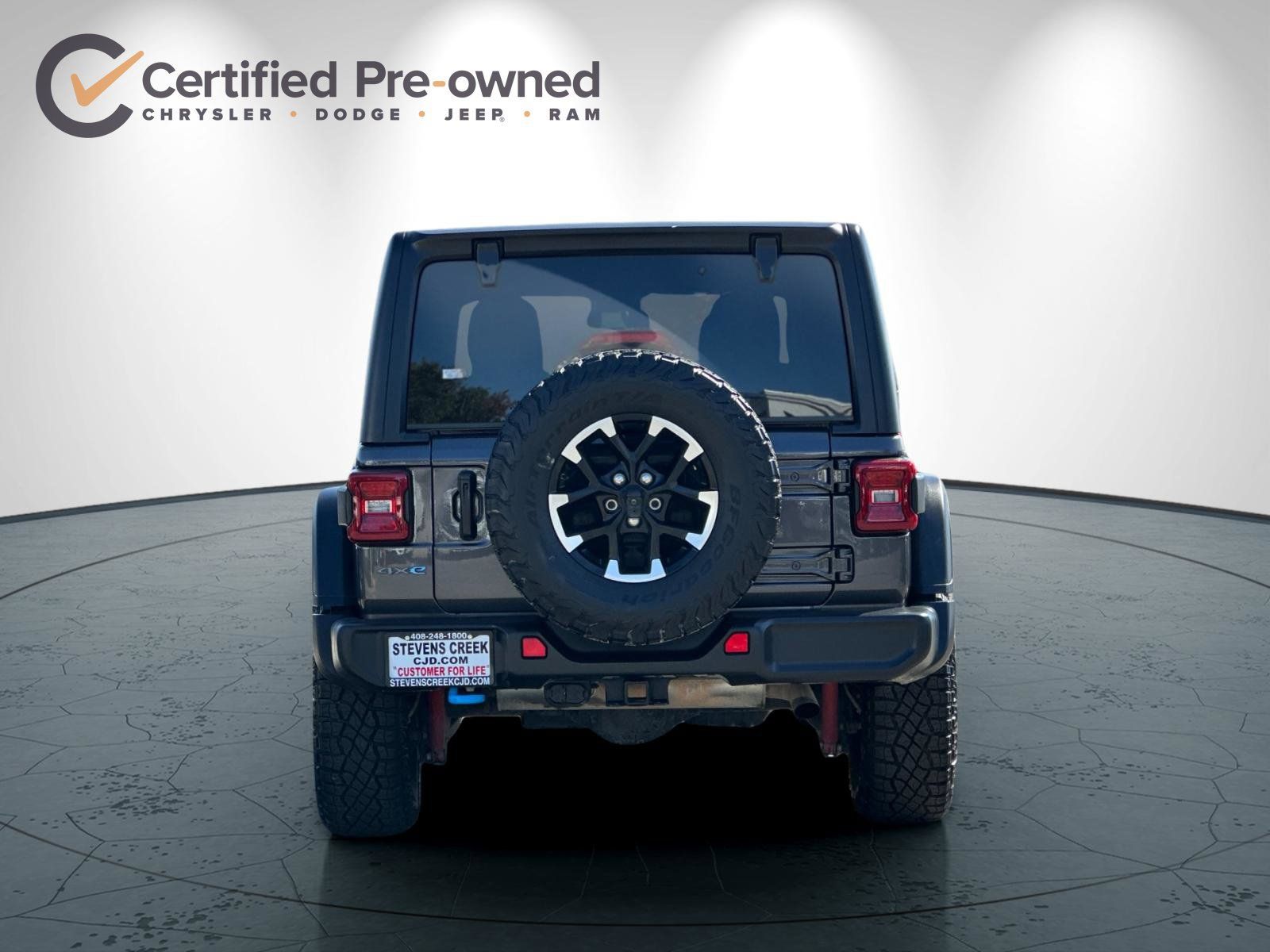 Used 2024 Jeep Wrangler Unlimited Rubicon 4xe AWD/4WD image 5