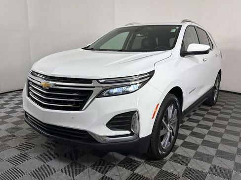 Used 2022 Chevrolet Equinox Premier image 3