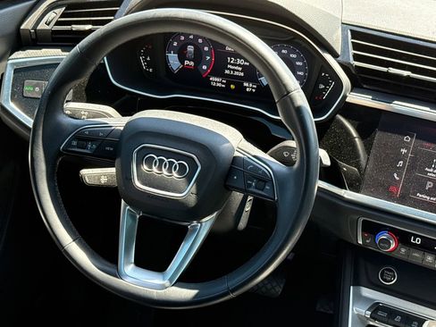 Used 2021 Audi Q3 2.0T Premium w/ Convenience Package image 13