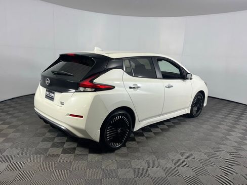 Used 2025 Nissan Leaf SV Plus image 7