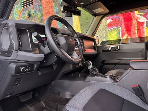 Used 2023 Ford Bronco Big Bend image 44
