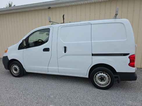 Used 2015 Nissan NV200 S w/ Cruise Control Package FWD image 8