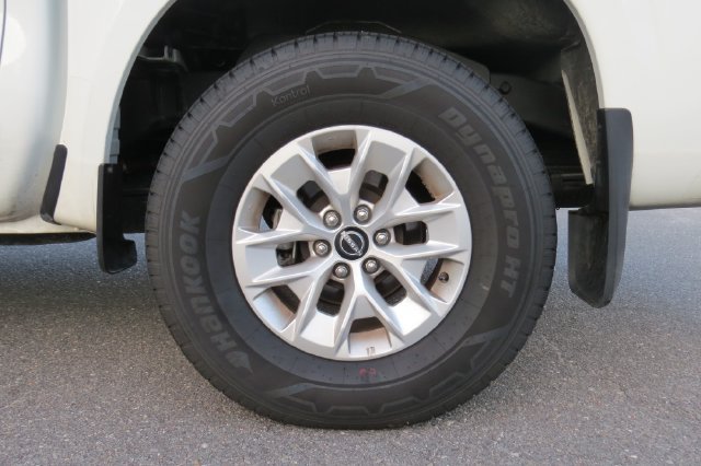 Used 2026 Nissan Frontier S RWD image 11