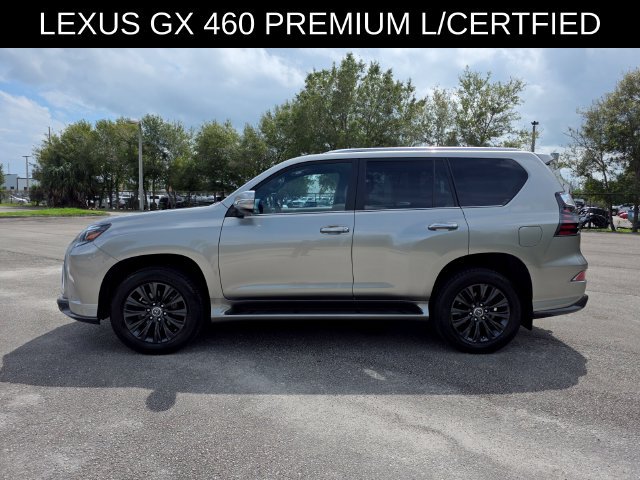 Used 2023 Lexus GX 460 Premium w/ Accessory Package AWD/4WD image 6