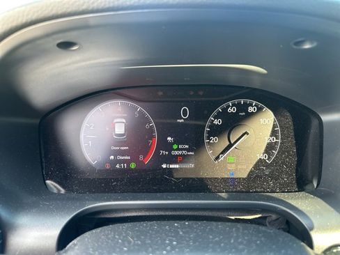 Used 2024 Honda HR-V EX-L image 18