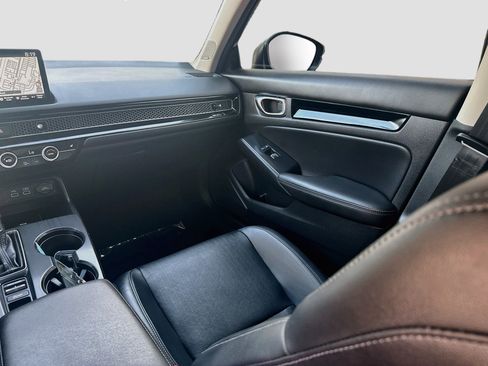 Certified 2024 Honda Civic Touring image 22