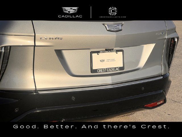 Certified 2024 Cadillac Lyriq Tech RWD image 9