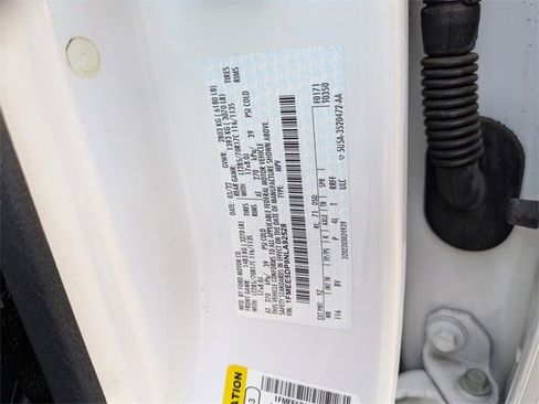 Used 2022 Ford Bronco Badlands image 10