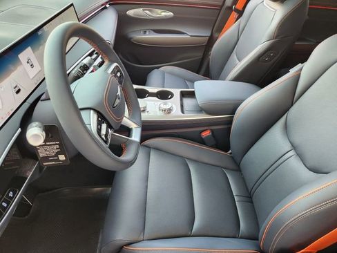 New 2026 Genesis GV70 3.5T Sport Advanced image 9