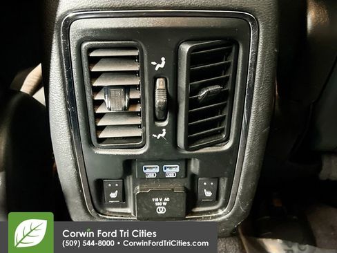 Used 2016 Dodge Durango Limited w/ Nav & Power Liftgate Group image 30