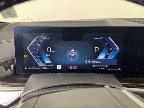 Used 2024 BMW X5 xDrive40i image 3