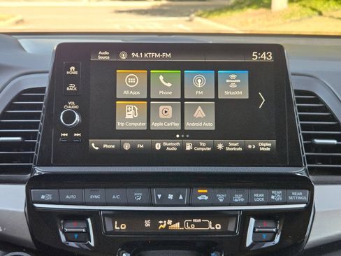 Used 2025 Honda Odyssey EX-L image 16