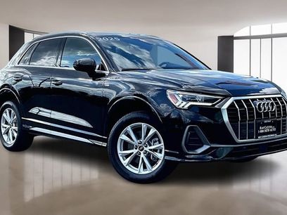 Used 2025 Audi Q3 2.0T Premium w/ Convenience Package