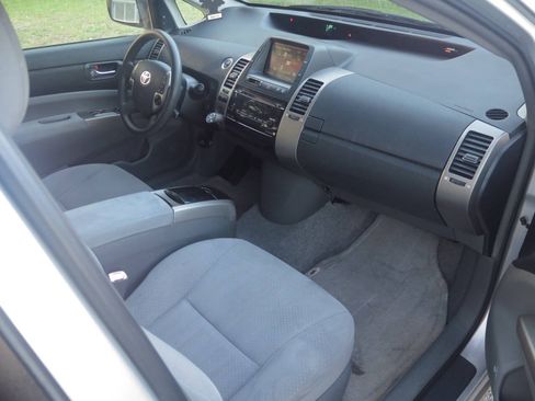 Used 2007 Toyota Prius FWD image 15