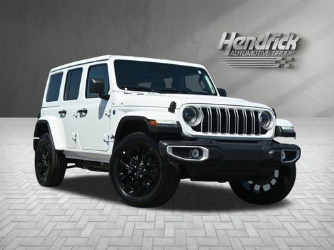 Used 2025 Jeep Wrangler Sahara w/ Safety Group image 2