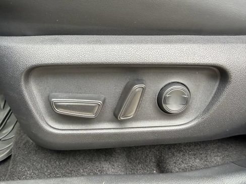 Used 2026 Toyota RAV4 AWD image 27