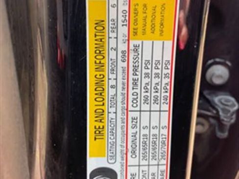 Used 2020 Chevrolet Tahoe LT image 13