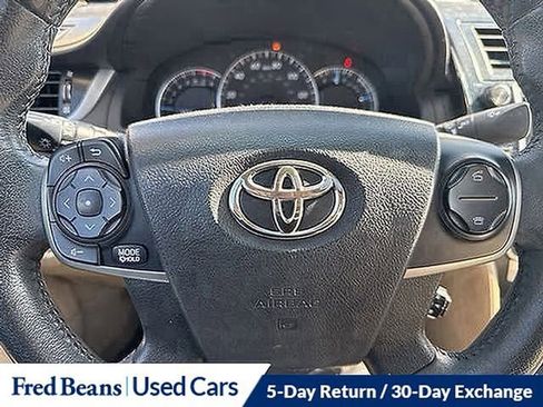 Used 2014 Toyota Camry XLE image 34