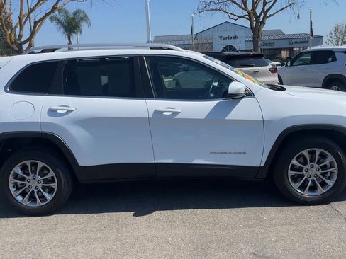 Used 2021 Jeep Cherokee Latitude Lux w/ Sun & Sound Group image 8