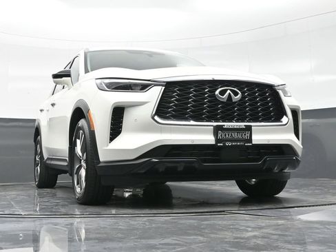 Used 2025 INFINITI QX60 Luxe w/ Vision Package image 28