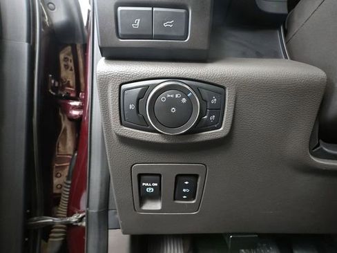Used 2021 Ford Expedition Max Limited AWD/4WD image 32
