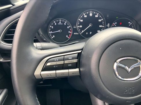Used 2023 MAZDA MAZDA3 s image 23