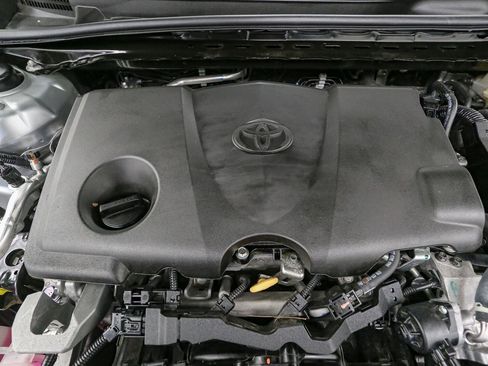 Used 2024 Toyota Camry LE FWD image 14