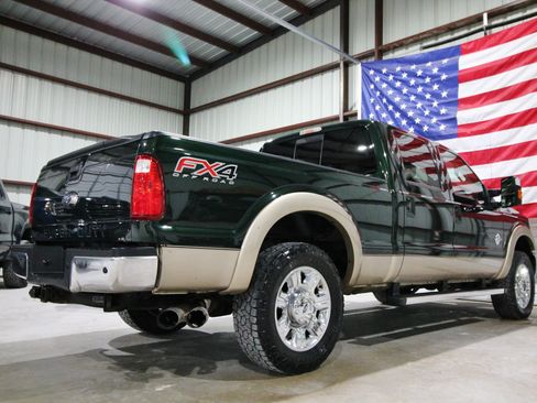 Used 2014 Ford F250 Lariat w/ Lariat Ultimate Package AWD/4WD image 11