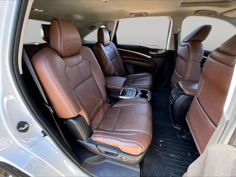 Used 2017 Acura MDX w/ Advance Package AWD/4WD image 18