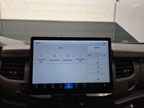 Used 2022 Ford Expedition Max Limited image 35