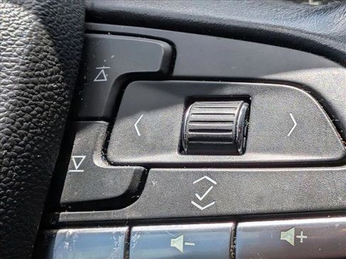 Used 2020 Cadillac XT4 Premium Luxury image 9