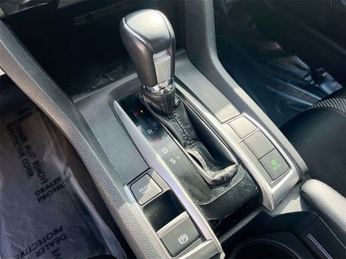 Used 2020 Honda Civic Sport image 16