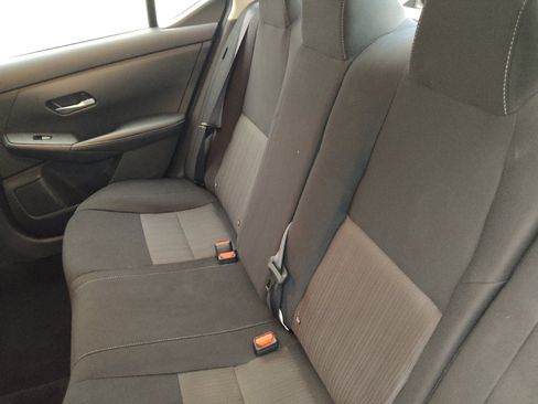 Used 2023 Nissan Sentra SV FWD image 18