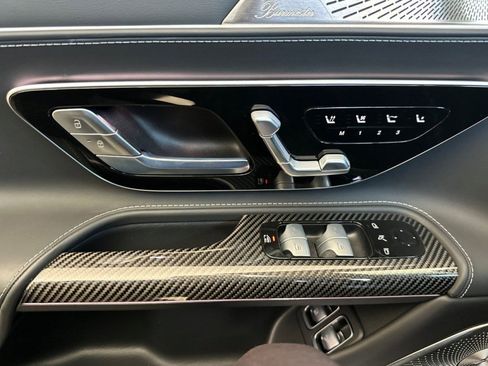 New 2025 Mercedes-Benz SL 63 AMG 4MATIC image 10