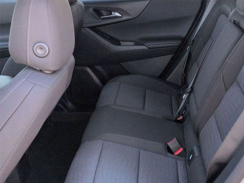 New 2026 Chevrolet Equinox LT w/ Safety and Technology Package FWD image 22