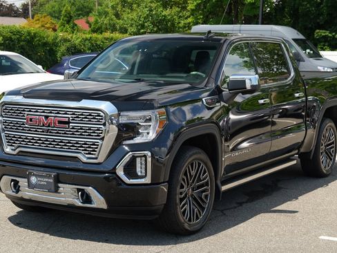 Used 2020 GMC Sierra 1500 Denali w/ Denali Ultimate Package AWD/4WD image 3